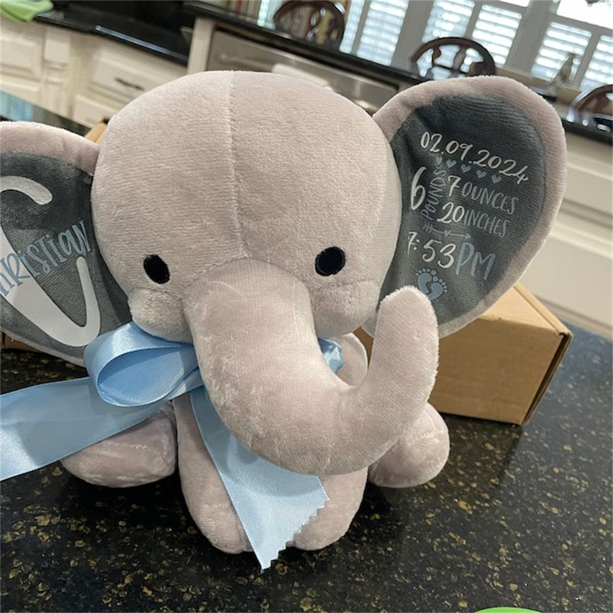 إحصائيات الميلاد المخصصة على ش - مراجعة Baby Nursery Keepsake وسعره